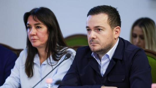 Ministria e Bujqësisë nxjerr urdhrin: Çdo ngarkese me misër të importuar do t’i bëhen analizat në doganë
