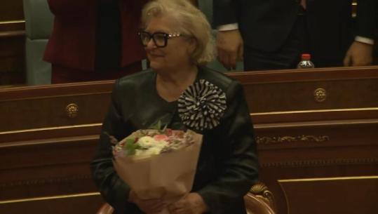 LIVE TV - Merr fund kriza politike në Kosovë, Justina Pula zgjidhet Presidente me 81 vota! Kuvendi miraton edhe ndryshimet në ligjin për Gjykatën Speciale