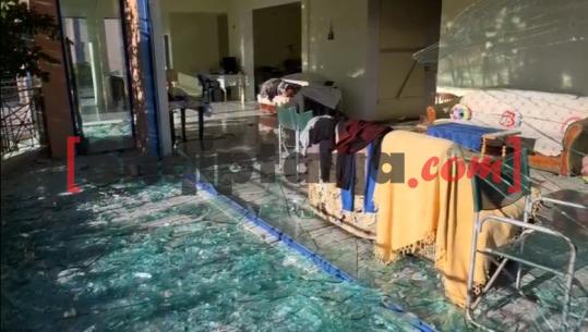 Roskovec/ Shpërthen bombola e gazit në banesë, plagoset 75-vjeçarja! Dëme të shumta materiale