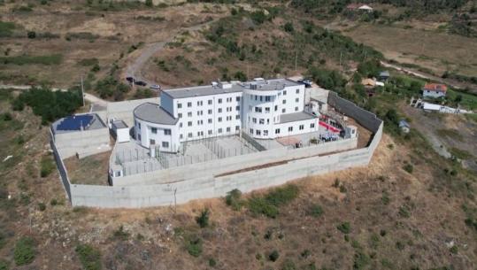 Apeli i GJKKO i dënoi për mashtrim me Call Center-at, 4 nëna me fëmijë dërgohen në burg, njëra merr me vete foshnjën 4-muajshe! Kërkojnë shtyrjen e dënimit