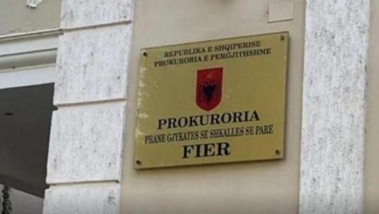 Hapën pikë këmbimi valutor pa licencë/ Prokuroria Fier cakton arrest shtëpie për 11 persona! Për 3 të tjerë ‘ndalim i daljes jashtë shtetit’