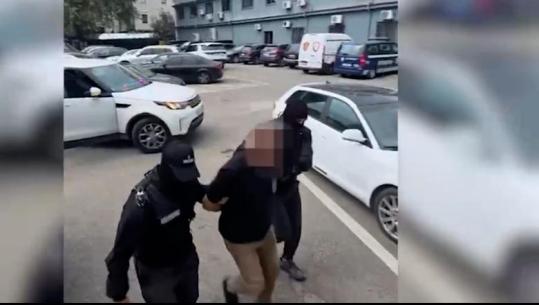 Modifikonin makineta të kontrabanduara për lojëra fati, arrestohen dy persona në Tiranë