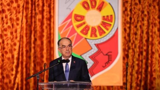 Bajram Begaj merr pjesë në 'Odën Dibrane': Simbol i bashkimit mes shqiptarëve, tradita jeton kur rrëfehet, mësohet e përcillet