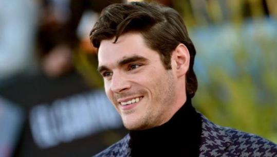 I njohur për rolin e tij në ‘Breaking Bad’, ndërron jetë në moshën 34-vjeçare aktori i njohur RJ Mitte