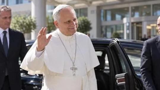 Papa Leone XIV vijon detyrat nga spitali, emëron dy ipeshkvij të rinj