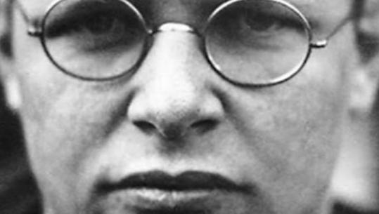 Dietrich Bonhoeffer, mendimtarë të tjerë dhe ne...