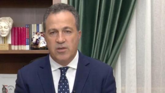 Protestuesit plaçkitje e kaos në Tiranë, Peleshi thirrje për vetëpërmbajtje: Dhuna po u vishet studentëve, forca malinje mund të pengojnë integrimin europian të Shqipërisë