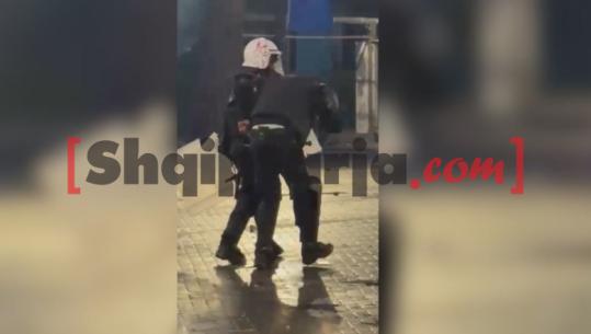 Lëndimet në protestë, 21 efektivë dhe 16 protestues në spital