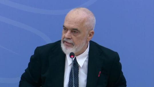 Rama: Si mund të jenë studentë ata që duartrokasin djegien e një polici?