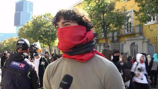 Protestat në Tiranë, protestuesit e maskuar: Gati të përballemi me pasojat! Profesorët na kanë thënë na përfaqësoni sa më mirë