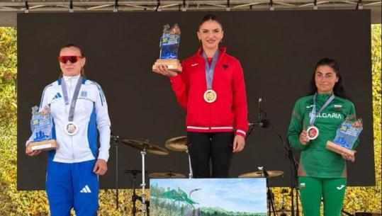 Luiza Gega rikthehet me medalje të artë në garat ndërkombëtare, fiton gjysmë maratonën në Serbi