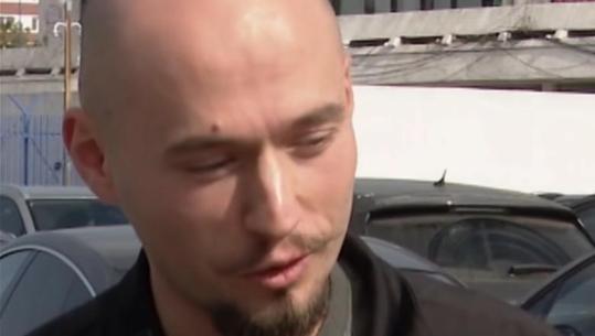 Askush nuk iu përgjigj thirrjes për të marshuar drejt Tiranës, mbështetësi i VV-së dorëzohet: Shkoni vetë, unë nuk vij dot se më pret arrestimi
