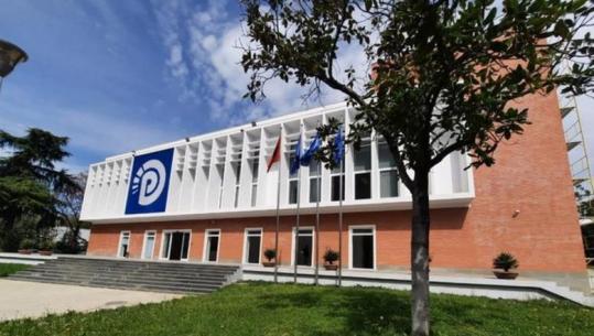 PD hedh poshtë akuzat për 115 zjarrvënës të strehuar në seli: Balla është një mashtrues i certifikuar
