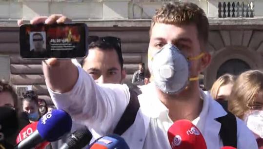 Rama publikoi sot personat me precedentë penal në protestë/ Protestuesi: Më keni akuzuar për shitje të lëndëve narkotike, jam student i mjekësisë me mesatare 10