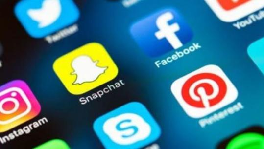 Greqia ndalon rrjetet sociale për fëmijët nën 15 vjeç, ligji hyn në fuqi më 1 janar 2027