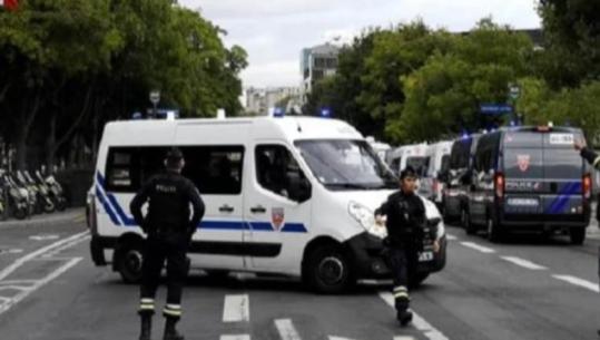 Francë/ Të shtëna me armë në periferi të Parisit, një i vrarë dhe pesë të plagosur