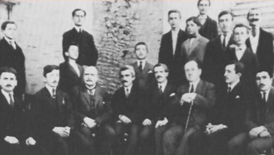 “Në luftën e Vlorës të 1920-ës kundër pushtuesve italianë ishte edhe 12-vjeçari...”- Zbulohet biografia e panjohur e vitit 1969