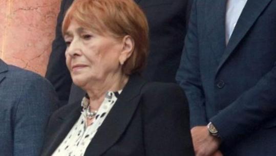 Zgjedhjet në Serbi/ Nëna e Vuçiç sulmohet pas votimit në Beograd, i rrëmbejnë çantën me ushqime! Policia nis hetimet
