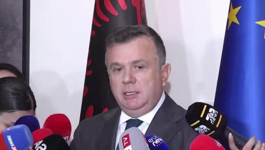 Paketa ligjore kundër dhunës në protesta/ Partia Socialiste mbledh Grupin Parlamentar, Balla: Dialogu nuk duhet të zhvillohet me ata që dhunojnë  (VIDEO)