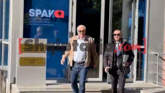 Dyshohet se i dha vilë ryshfet Ballukut, biznesmeni Pandeli Carapuli paraqitet në SPAK! I komunikohet mbyllja e hetimeve
