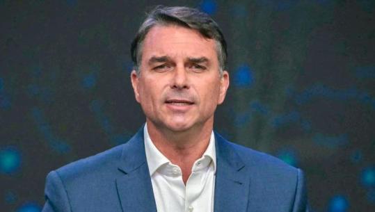 U largua drejt SHBA-së pas humbjes së zgjedhjeve, Bolsonaro: Jam lider legjitim i Brazilit