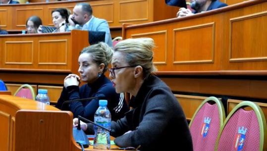 Veliaj në Fier/ Demokratë e socialistë ngrenë alarmin në Këshillin e Tiranës, Teliti: E rrëmbyen dhe e paketuan! Zhulali: Për një status në FB! Valteri: Po mbahet në kushte të rënda