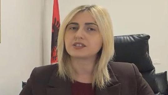 Tymueset dhe flakadanët në Kuvend, Ina Zhupa: Deputetët e PS e meritonin! Studentët kanë 'ngrënë' gaz lotsjellës gjithë këto ditë!  Akuza për ligjin e BSH: Po krijohet precedent i rrezikshëm