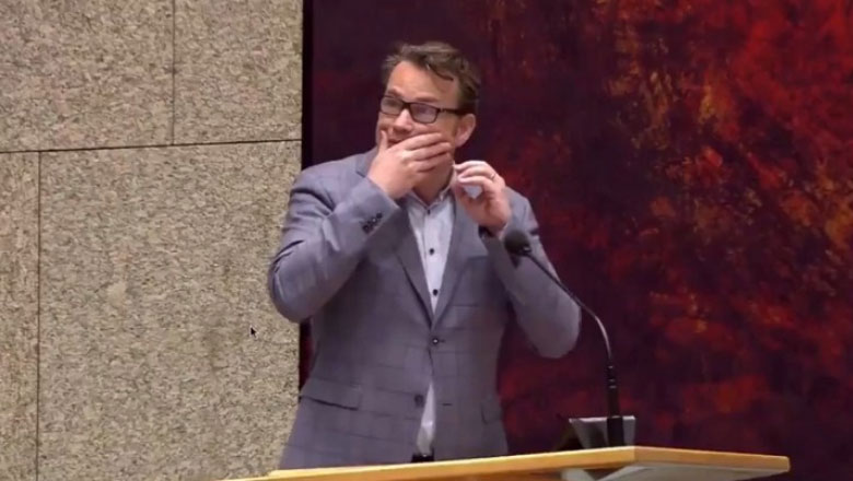 Tmerr brenda parlamentit holandez, aktivisti i kanabisit hidhet nga ballkoni