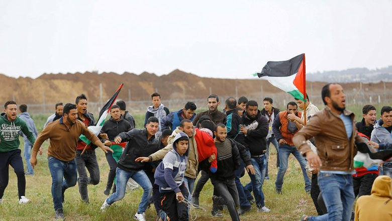Përgjaket Gaza/ 15 protestues qëllohen për vdekje, 400 të plagosur, Izraeli përdor dron