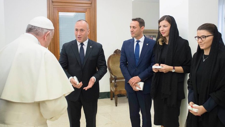 Hardinaj në Vatikan, letër Papës: Njihe Kosovën si shtet
