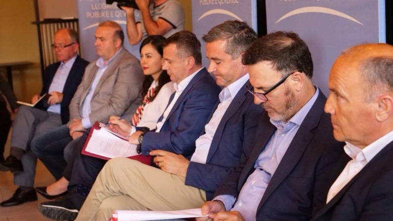 Balla i 'tërheq' veshin kryebashkiakut të LSI-së në Cërrik: Mos mbaj në punë njerëz që rrinë kot