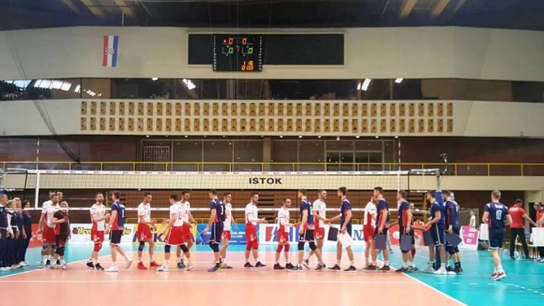 Kombëtarja e volejbollit të meshkujve mposhtet në Kroaci, shpresat në kthim