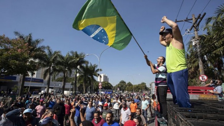 Brazil, protesta për çmimin e naftës, protestuesit kërkojnë kthimin e diktaturës