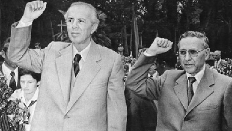 Hoxha dhe Shehu, dëshirë dhe frikë për lidhjet me Italinë pas ’70-s          