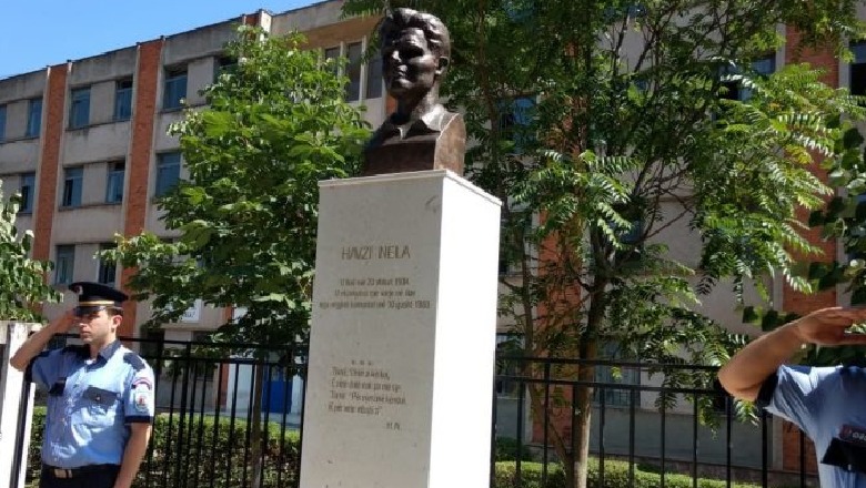 Busti i poetit martir Havzi Nela vendoset në gjimnazin e Kukësit, Shehu: Krenari për qytetarët 