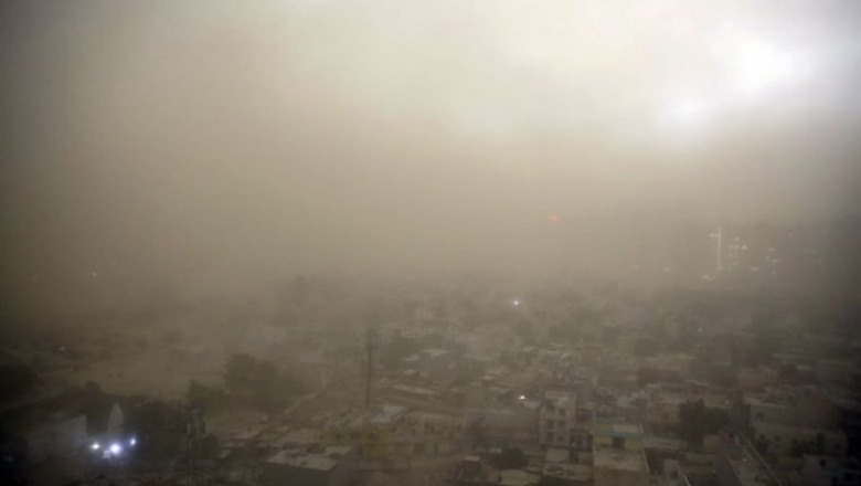 Ndotja arrin nivele alarmante në Delhi, autoritetet japin alarmin