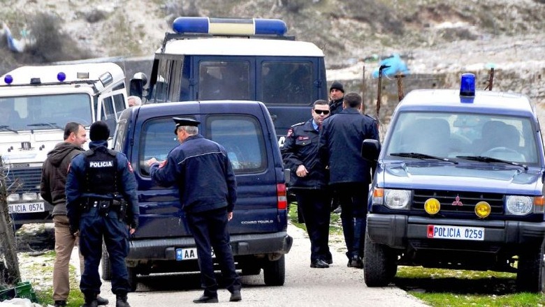 Nga 1 200 € për të kaluar tranzit në Itali 4 pakistanezë, arrestohen dy të rinj nga Gjirokastra