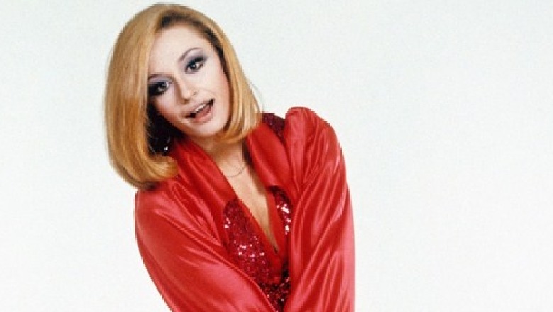 Raffaella Carra, ikona e TV italian, që ndiqej nga shqiptaret në diktaturë përmes 'kanaçeve' feston 75 vjetorin/FOTO