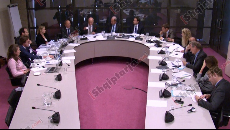 Negociatat/ Report Tv mëson detaje nga diskutimi në Parlamentin holandez: Jo për Shqipërinë