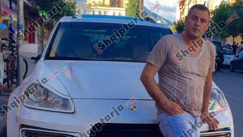 3.4 mln euro në “Toyota Yaris”, ja kush është Edi Lika, familjarët: Policia e mori në shtëpi