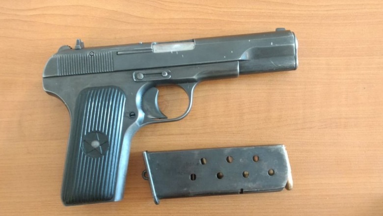 Shkodër, iu gjet një pistoletë “TT”e paligjshme në çantë, arrestohet 32-vjeçari