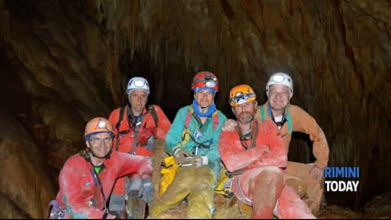 Zbulime befasuese nga speleologët nga Rimini në shpellat shqiptare