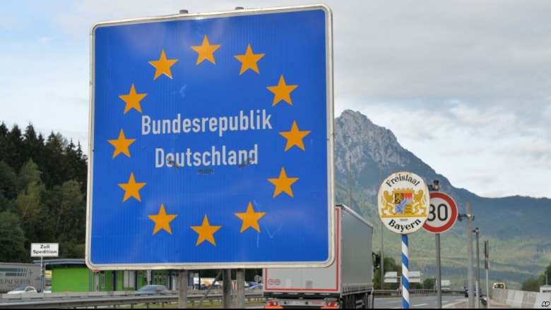 Fluksi/ Austria: Gati për masa mbrojtëse në kufi për emigrantët