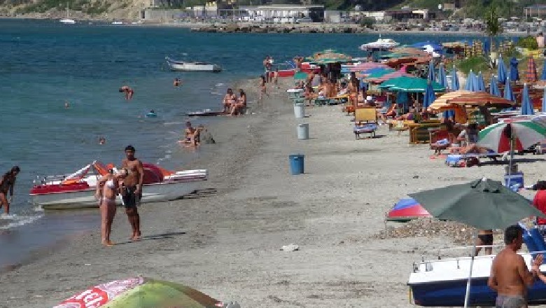 Durrës/ Mbytet një pushues në Porto-Romano