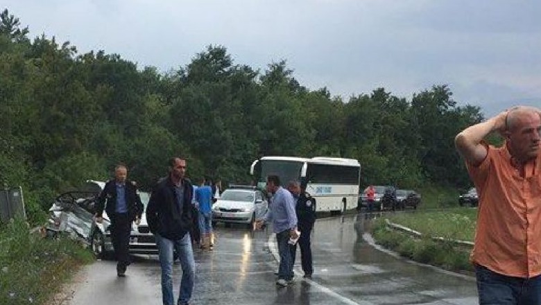 Tragjike/ Familja me pesë anëtarë shuhet në aksident në Kosovë
