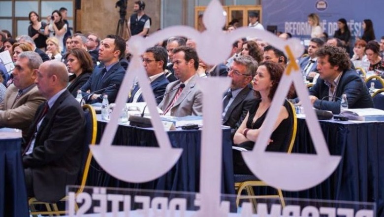 Prokurorët dhe gjyqtarët do paguhen mbi 3 mijë $ në muaj, ja kur rriten pagat e njerëzve të drejtësisë