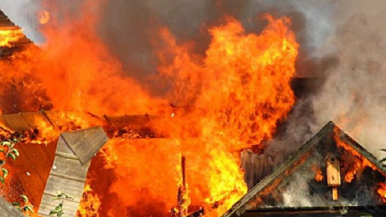 Zjarr në një banesë në Vaun e Dejës në Shkodër, dëme materiale