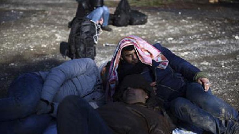 Kapen 8 refugjatë në Kapshticë, 5 sirianë dhe 3 palestinezë