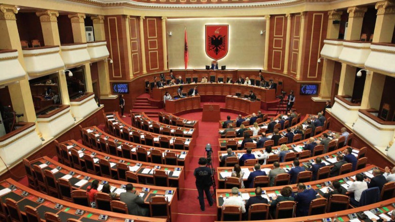 LISTA/ Kush janë deputetët më efikasë dhe më pasivë në Parlamentin e Shqipërisë