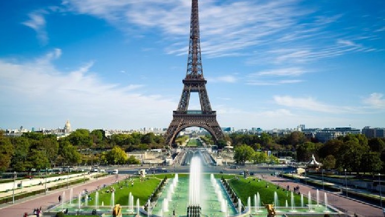   “Sfidë” për t’u vizituar, mbyllet Kulla Eiffel në pikun e turizmit, arsyeja habit turisët